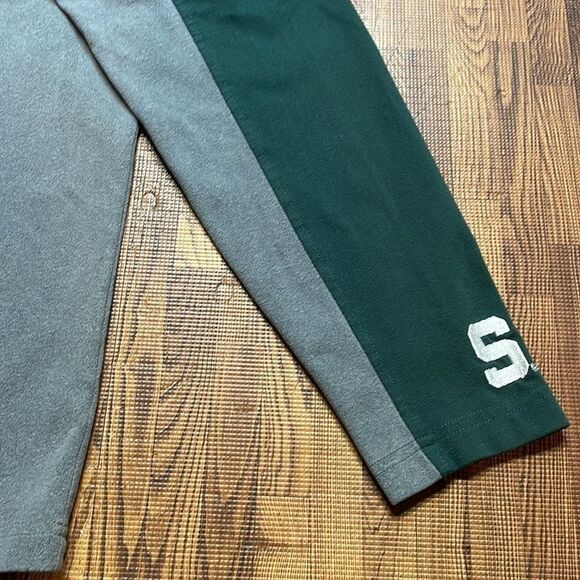 Captivating Apparel men’s three-quarter zip Michigan State Spartans. Size M - Picture 7 of 11